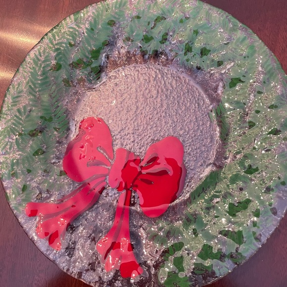 Vintage Annie Glass Christmas Plate - Picture 1 of 4
